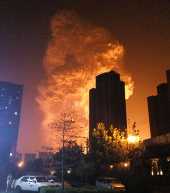 天津爆炸事故——蘑菇云