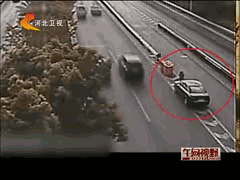 高速公路 停车下人很危险