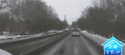 冰雪路面出行要注意这几点4